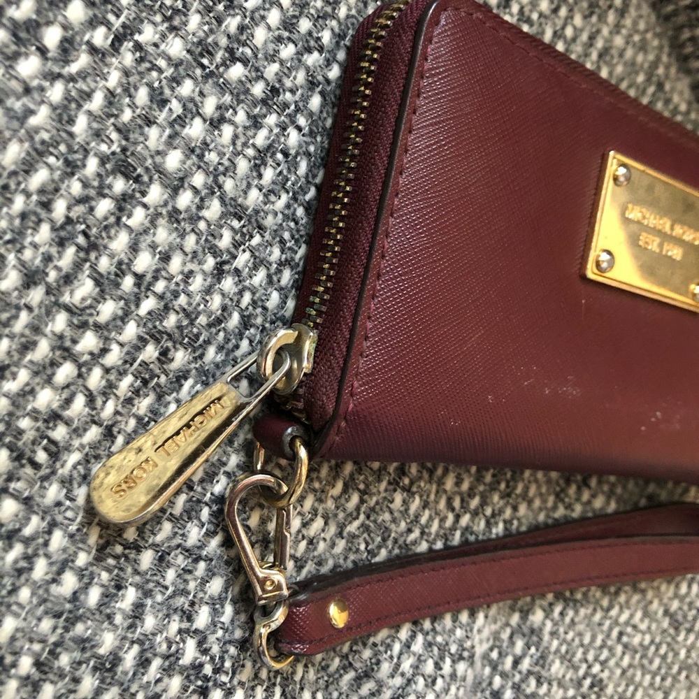 Michael Kors Multi Function Phone Wristlet - image 3